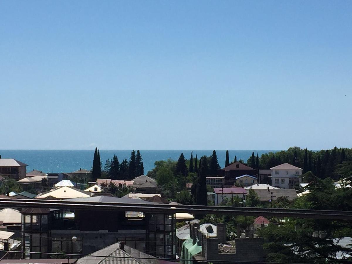 Guest House Lykhny Gagra Exterior photo